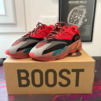 Sneakers adidas yeezy boost 700 hi-res red