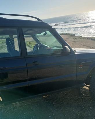 Pemuto con quad ATV Land Rover Discovery TG5