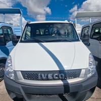 IVECO 35 C 15 Cassone fisso con gru