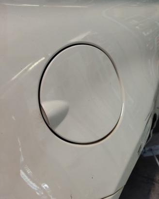 Sportello carburante FIAT 500 1242cc benz 2011