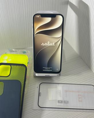 Iphone 12 con 4 cover e vetro protettivo