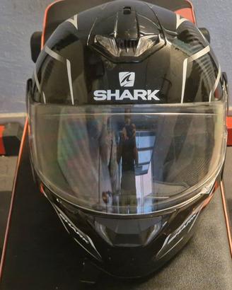 Casco Shark
