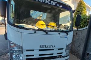 Isuzu L35 ribaltabile con gru