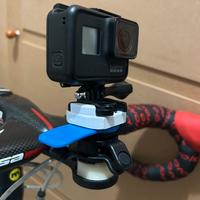 Adattatore quad lock per gopro
