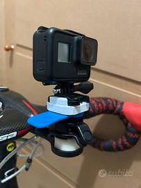 Adattatore quad lock per gopro