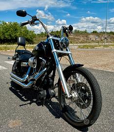 HARLEY DAVIDSON Wide Glide FXDWG (2011)