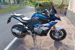 BMW xr