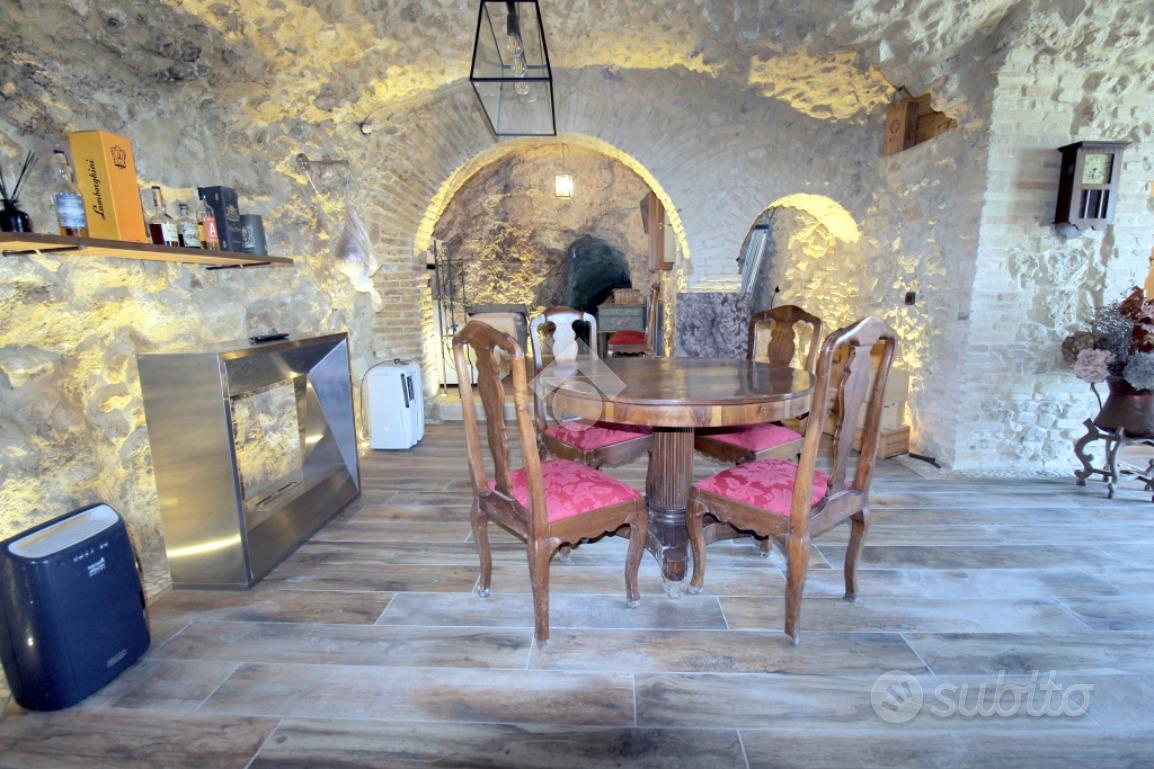 Appartamento – Poggio Catino, Catino - Altro