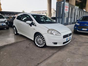 Fiat Grande Punto 1.4 Starjet 16V 3 porte Emotion