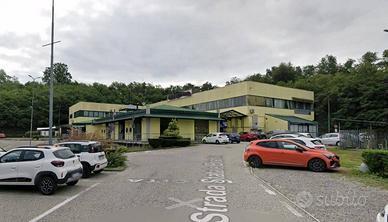 Negozio a Vedano Olona, 2 locali