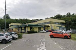 Negozio a Vedano Olona, 2 locali