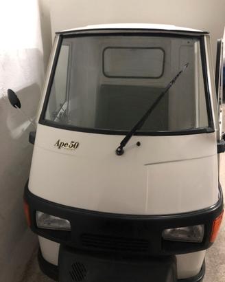 Ape 50