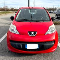 Peugeot 1.0 68CV 5p. Desir