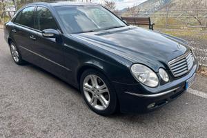 Mercedes E220