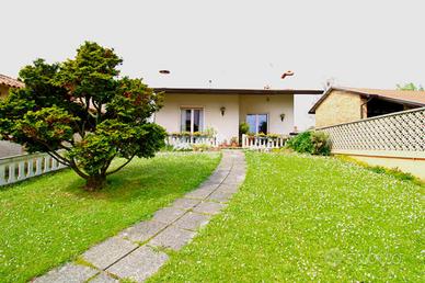 VILLA SINGOLA A BICINICCO