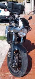 moto Suzuki SV 650 x 