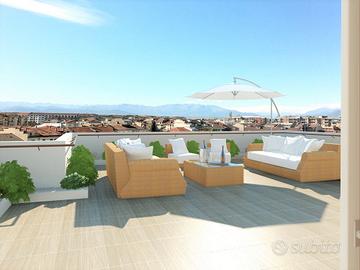Attico arredato con grande terrazzo panoramico