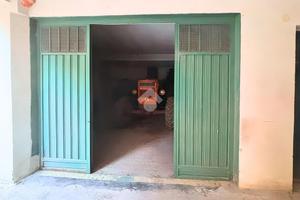 AUTORIMESSA A MONTENERO DI BISACCIA