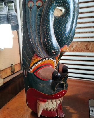 maschera  di legno   