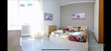 Camera singola in centro x Donna 240