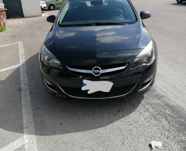 Opel Astra j 1.4 turbo GPL 120CV cosmo