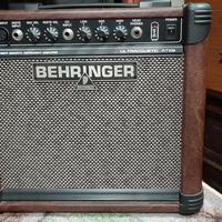 Amplificatore chitarra acustica