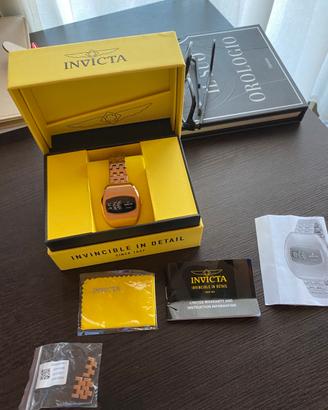 Invicta Vintage Jump Hour