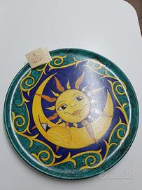 Piatto di ceramiche sara