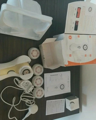 Device pulizia viso