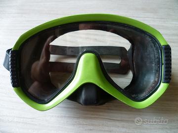 Sub nuoto snorkeling Mutini maschere pinne