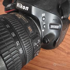 NIKON D5100