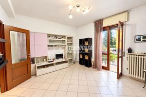 TRILOCALE AL PIANO PRIMO CON BOX E GIARDINO