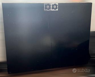 Mobile nero versatile con ripiani