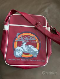 Borsa Vespa rossa con tracolla