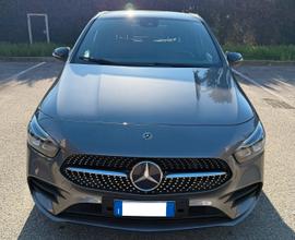 Mercedes-Benz B 180 D - NAV. - 12 MESI DI GARANZIA