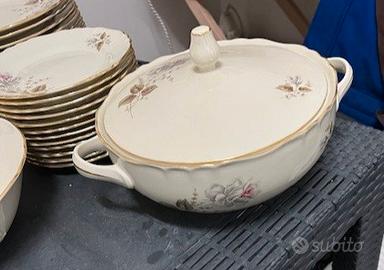 servizio piatti completo antico