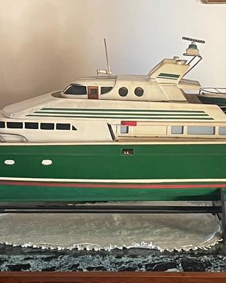 Yacht PEGASUS 3 artigianale, statico, in legno