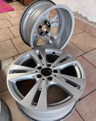 Cerchi per Mercedes R 17