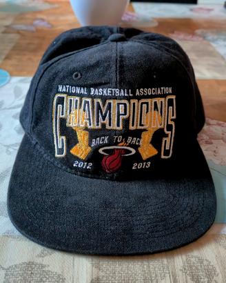Cappello Mitchell & Ness Miami Heat NBA Champions