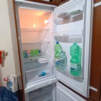 Frigorifero da incasso con mobile