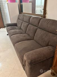 Divano letto marrone (4posti) Penisole estraibili