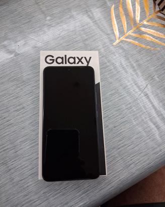Samsung s 22 Cellulare