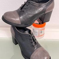 SCARPE ALLACCIATE BICOLORE IN PELLE