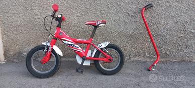 Bicicletta per bambino e supporto per imparare 