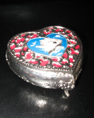 Custodia per anelli a forma di cuore cm. 9x9 nuova