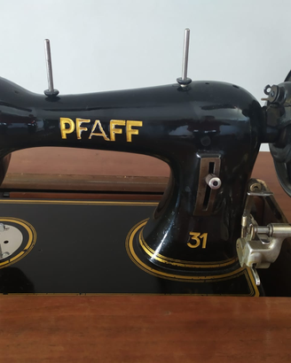 Macchina da cucire vintage pfaff