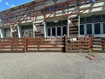 CAPANNONE A DARFO BOARIO TERME