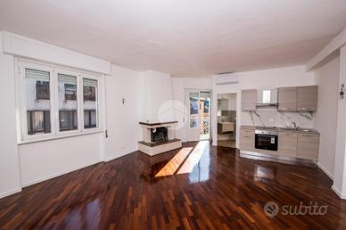 MONOLOCALE A SAN GIULIANO MILANESE