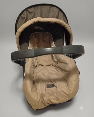 Ovetto 0-13 kg + base ISOFIX 