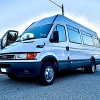Autobus iveco 50c15 12 posti e 2 disabili - 2005